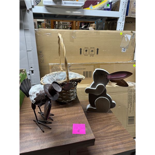 Bird decor, bunny, decor, and basket