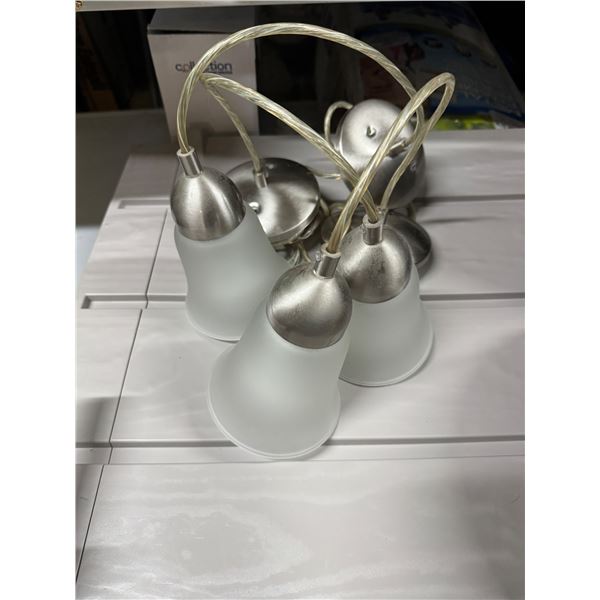 3 hanging light fixtures