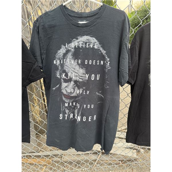 I believe whatever doesn't kill you simply makes you stranger XL T-shirt