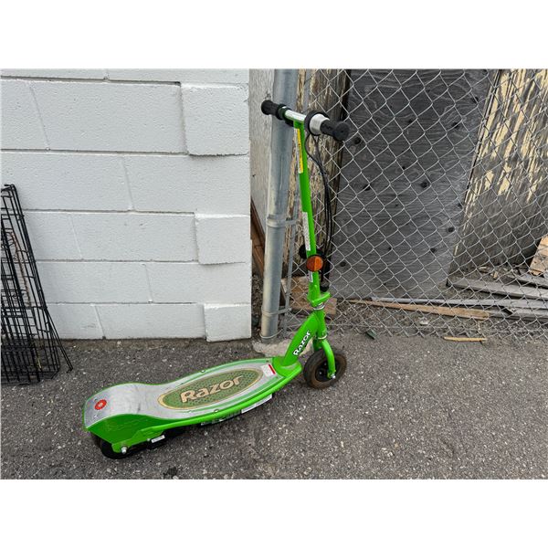 Razor scooter