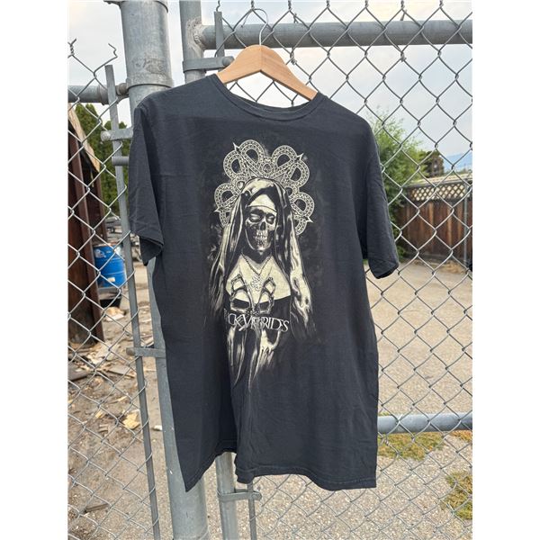 Black veil brides T-shirt size not shown