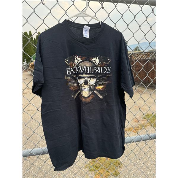 Black Veil Brides XL T-shirt