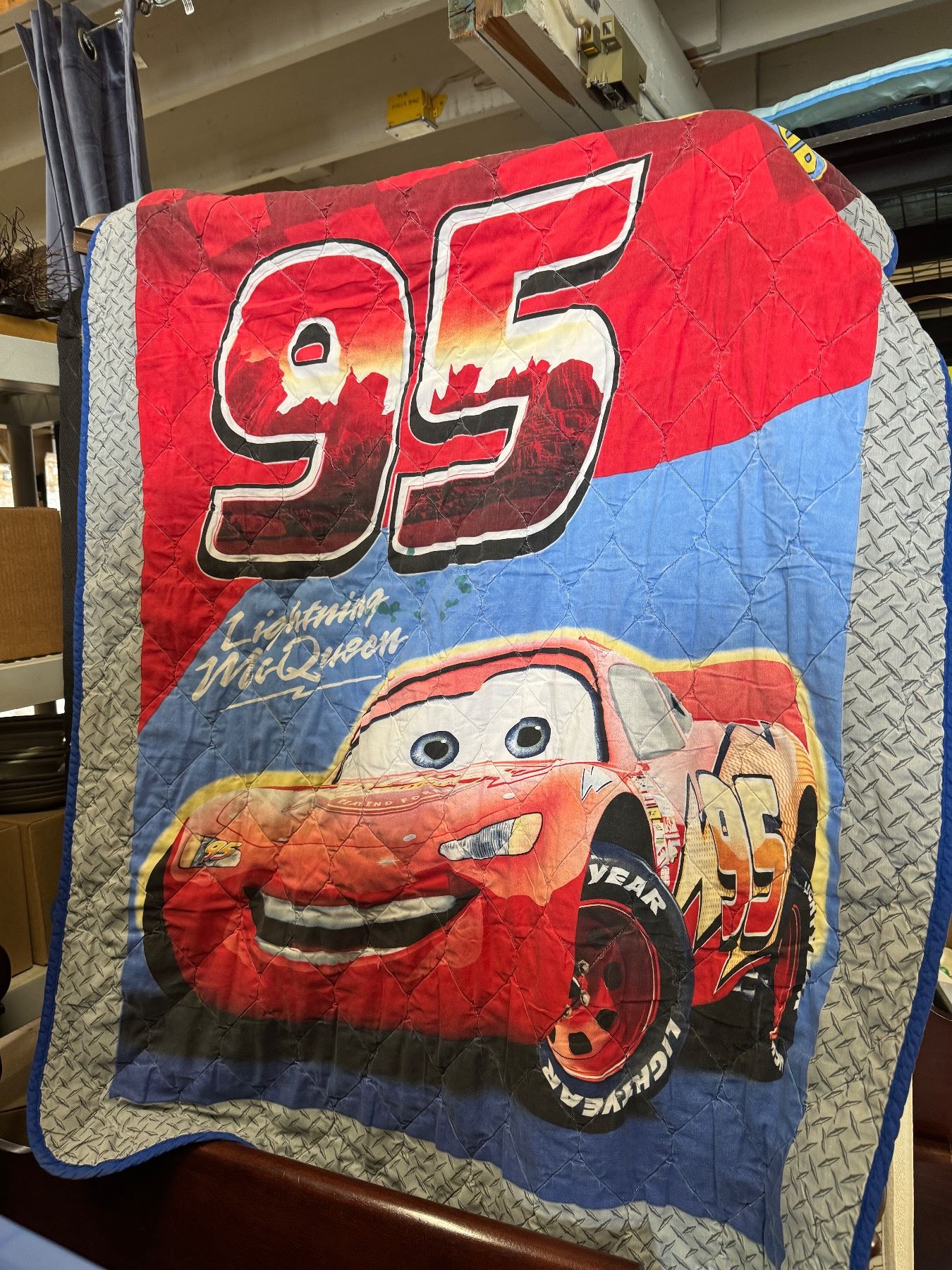 Lightning McQueen Toddler Blanket lightning-mcqueen-toddler-blanket