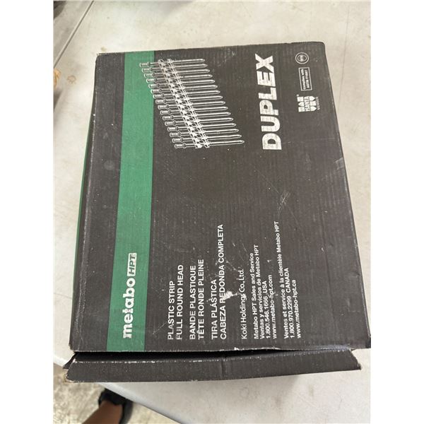 Plastic strip full round head 3–1/2 inch x .131"