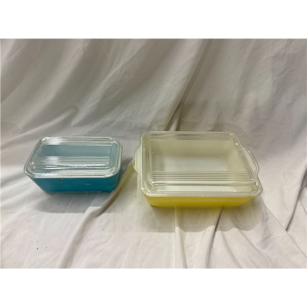Vintage Pyrex lid bakeware