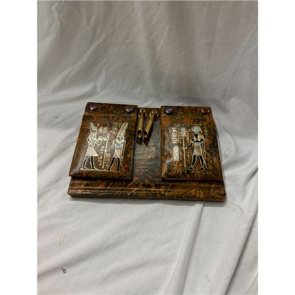 Desk, pen holder, and paper pads