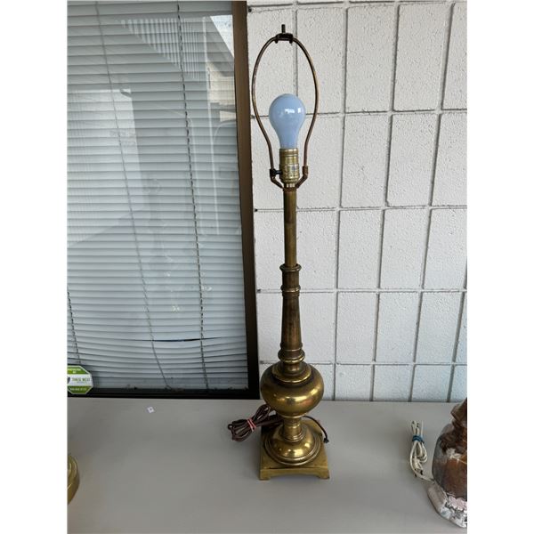 Brass lamp base