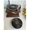 Image 1 : Columbia Grafonola  player with  records