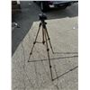 Image 1 : Tripod