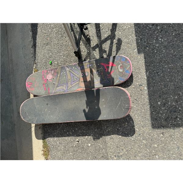 Skateboard with extra board