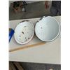 Image 2 : Tin enamel bowls
