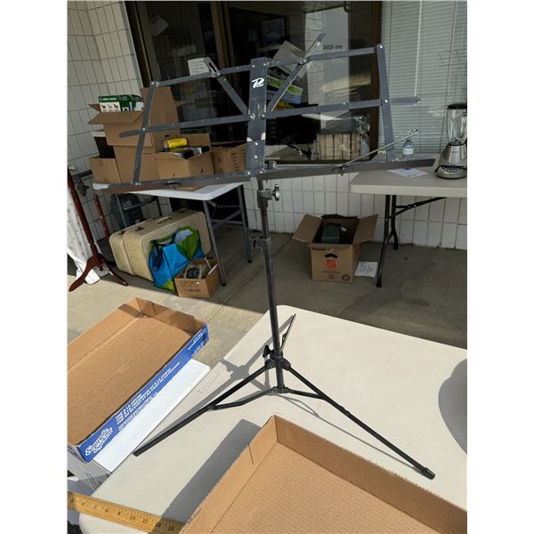 Music stand