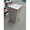 Image 2 : Filing cabinet