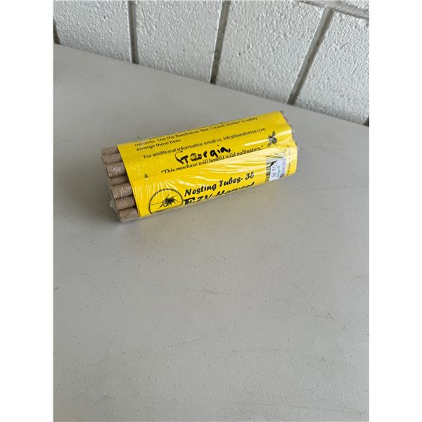 Nesting tubes – 35 for bees