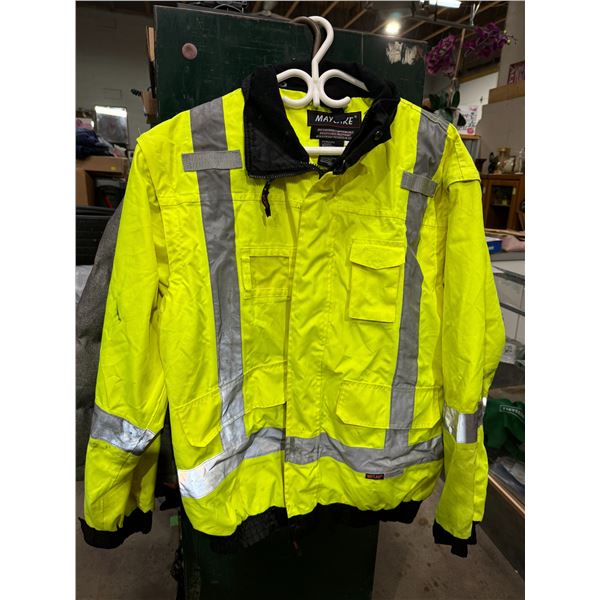 Waterproof safety coat XL