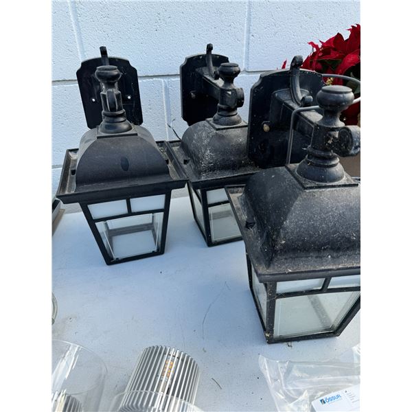 3 outdoor lights