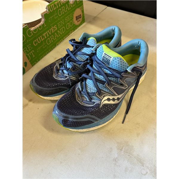 Saucony size 10 woman's