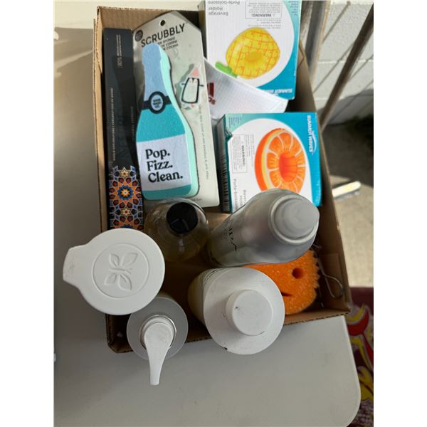 Miscellaneous lot, beverage, holders, kitchen, sponge, etc.