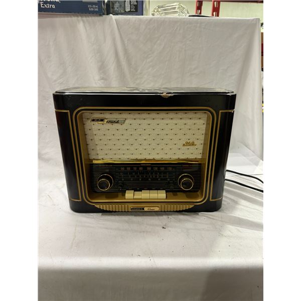 GRUNDIG CLASSIC RADIO 960 ANNIVERSARY EDITION AM FM AUDIO BLUETOOTH WORKING EXC!