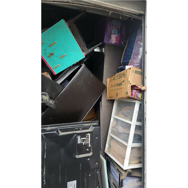 Storage locker contents unit 3 5X8