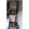 Image 3 : Storage locker contents unit 321 5X10