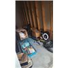 Image 2 : Storage locker contents unit 239 6X11
