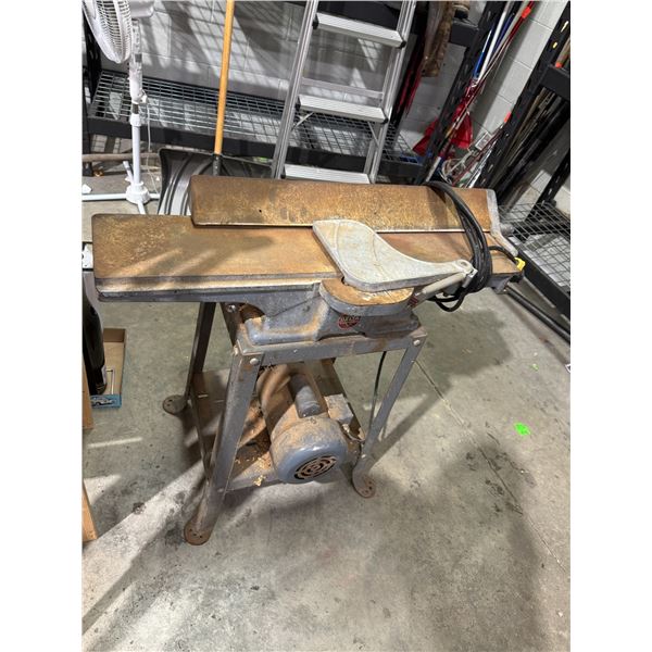 Delta Milwaukee jointer planer