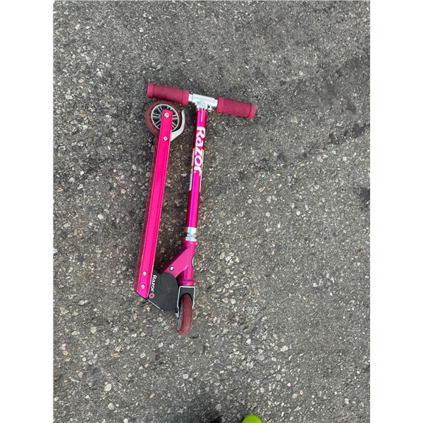 Razor, folding scooter