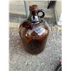 Image 1 : Glass jug