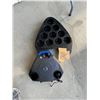 Image 1 : Floating waterproof Bluetooth speaker working