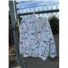 Image 1 : Zip up jacket size not shown