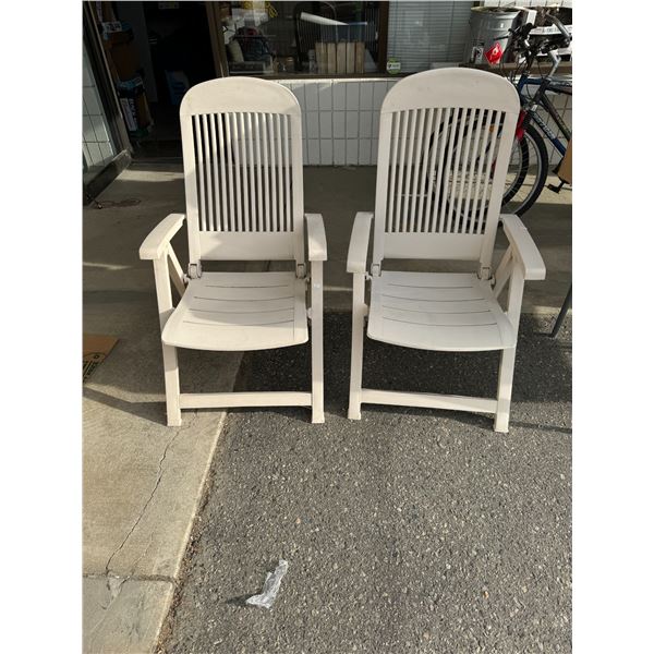 Reclining patio chairs