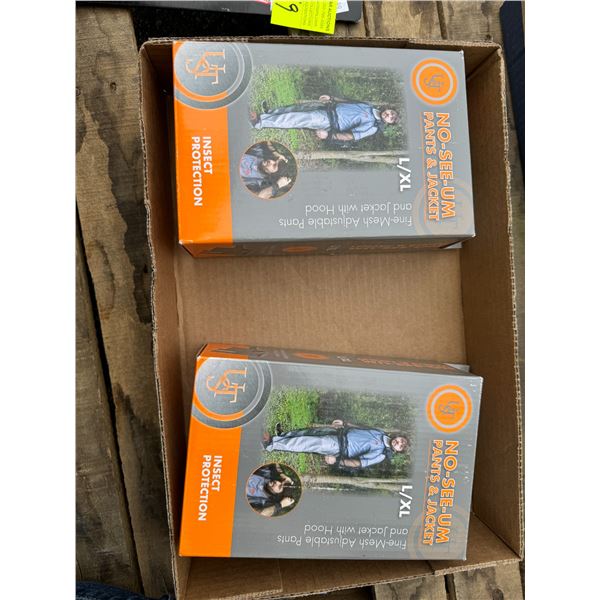 No – see– UM pants and jacket L/XL