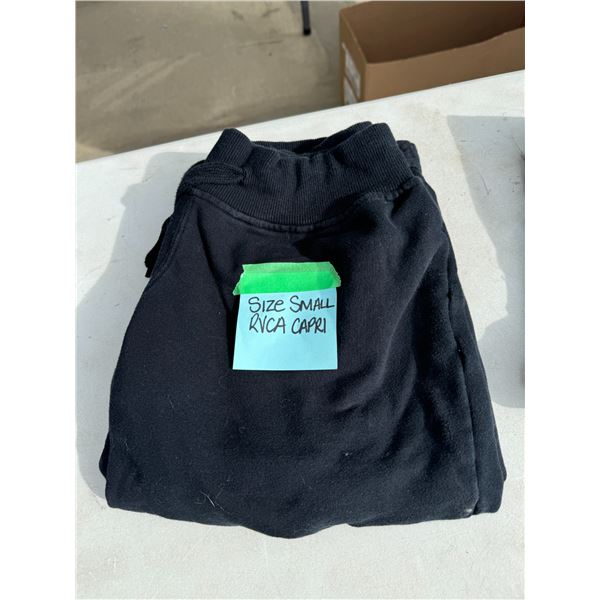 Size small RVCA capris