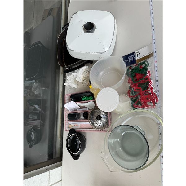 Kitchen lot