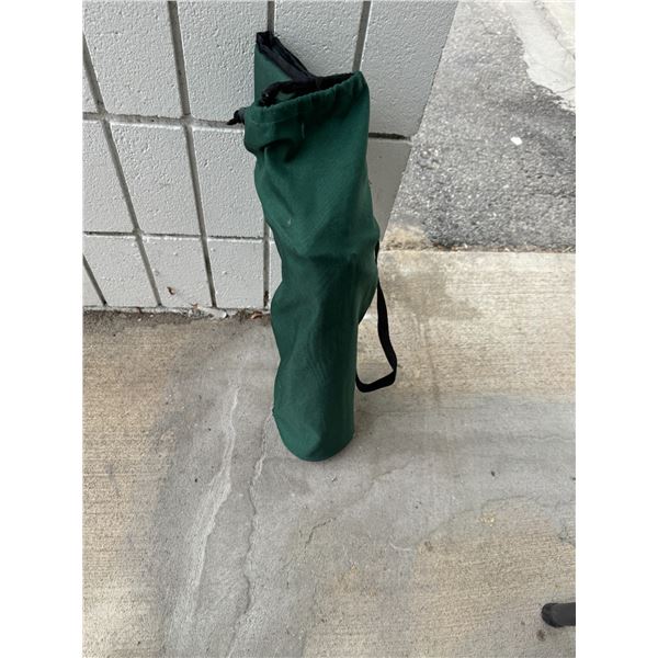 Children's folding camp chair