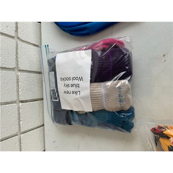 Like new blue sky wall socks