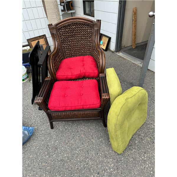 Chair, Ottoman with extra set of cushions