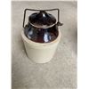 Image 1 : Pottery jug