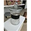 Image 1 : Glass lid jar