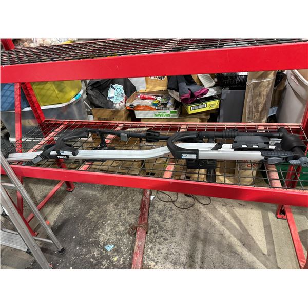 Thule bike rack rooftop
