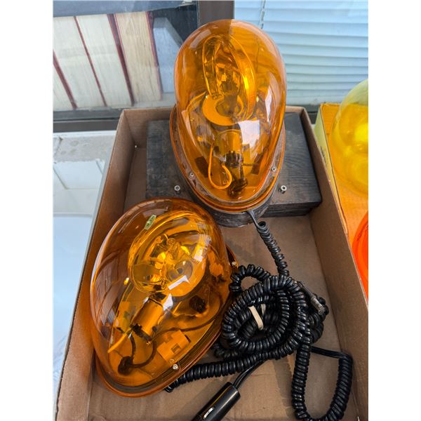 Vehicle work lights