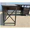Image 6 : CONTEMPORARY CORNER DESK