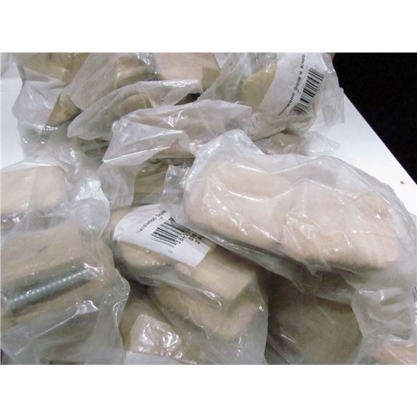 2" HARDWOOD SQUARE KNOBS, 19 PACKAGES OF 2