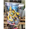 Image 2 : Hasbro Transformers Collector Club - Bumblebee in Org Packaging