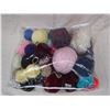 Image 2 : Bag of Various Wool Lot B