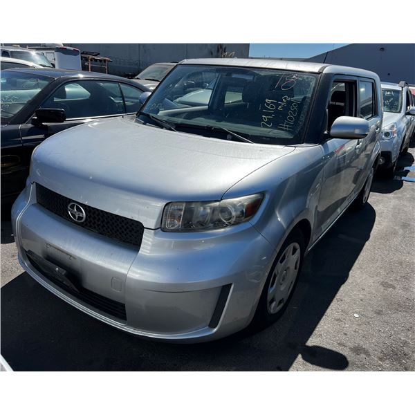2010 Toyota Scion xB