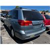 Image 4 : 2005 Toyota Sienna