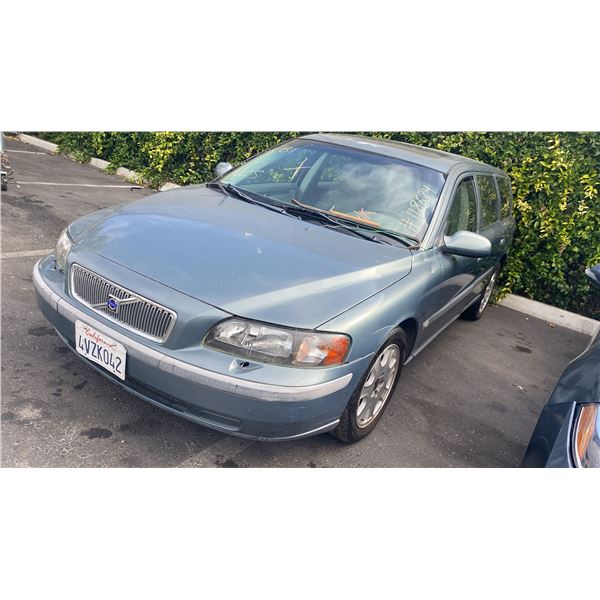 2002 Volvo V70 #A76243