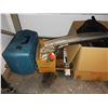 Image 2 : Makita Circular Saw & Contents Of Bench Shelf
